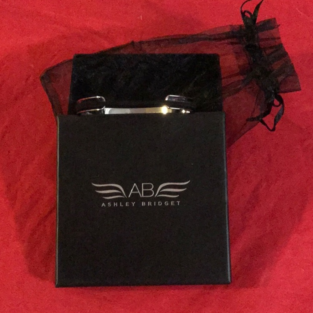 Sterling Silver bangle